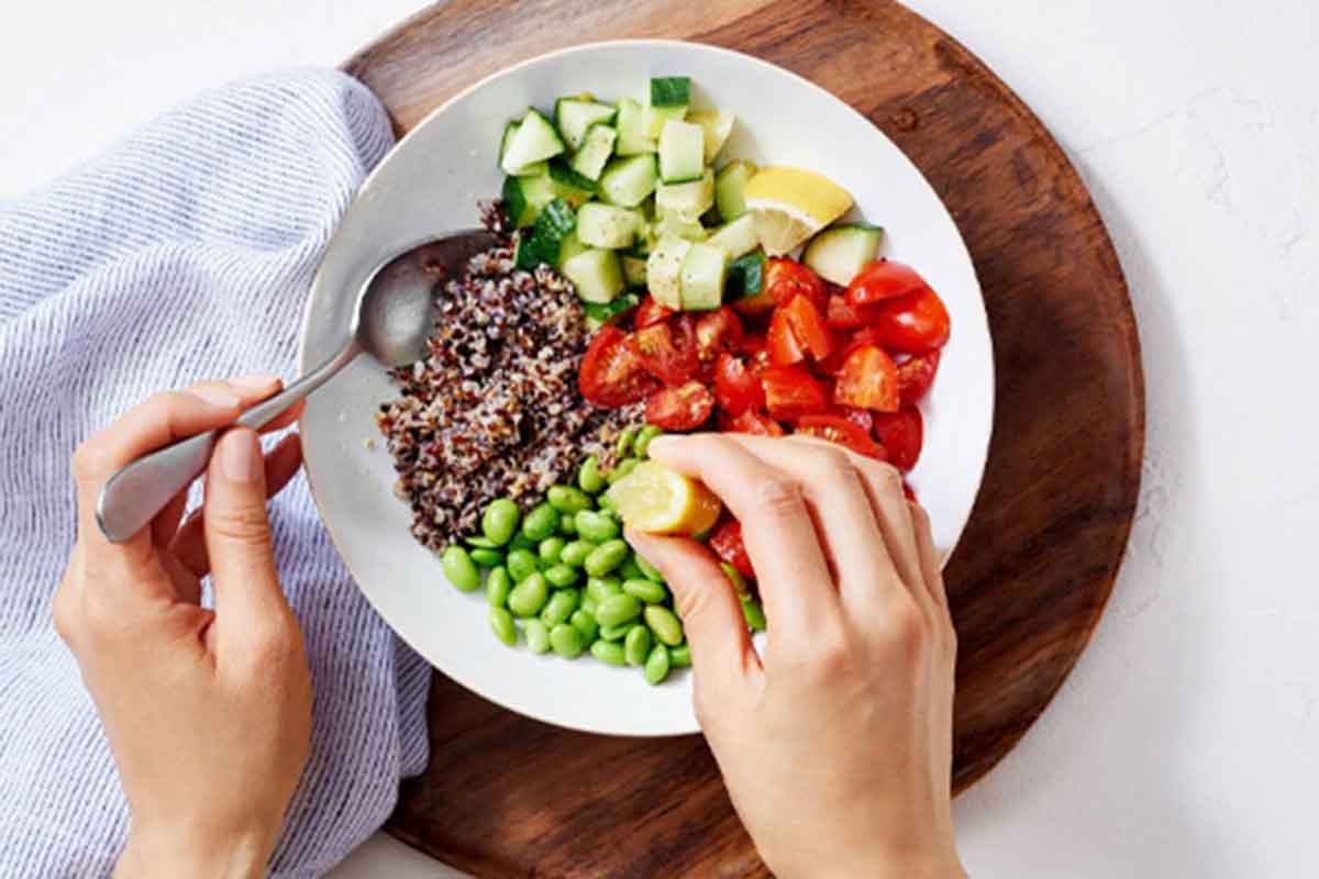 تغذیه برای افراد تیروئیدی